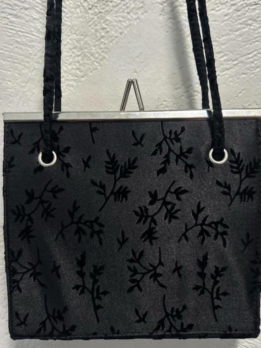 Vintage Elegant Black Floral Evening Bag with Rope Strap